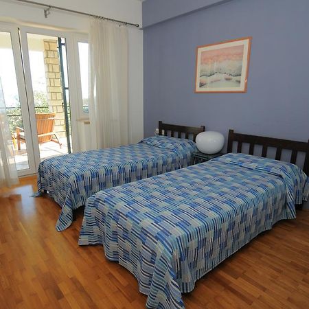 Apartment Kisic 3 Ičići Exterior foto